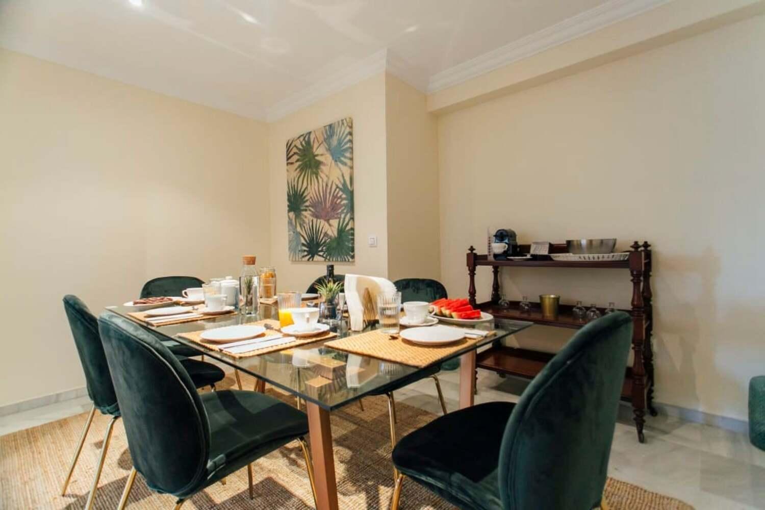 Wide And Bright- 3bd 2bth- Arenal Appartement
